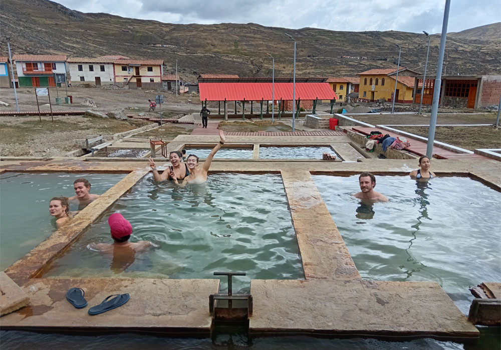 Montaña de Colores y 7 Lagunas del Ausangate