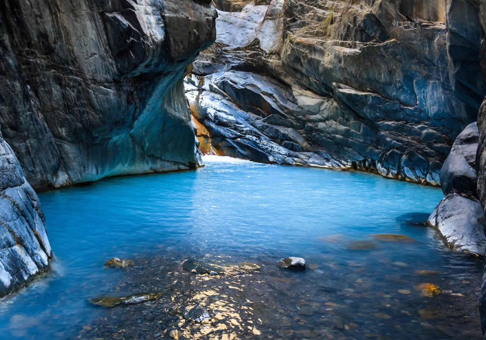 Inca Bridge Qeswachaka And The Turquoise Waters Of Muñapata