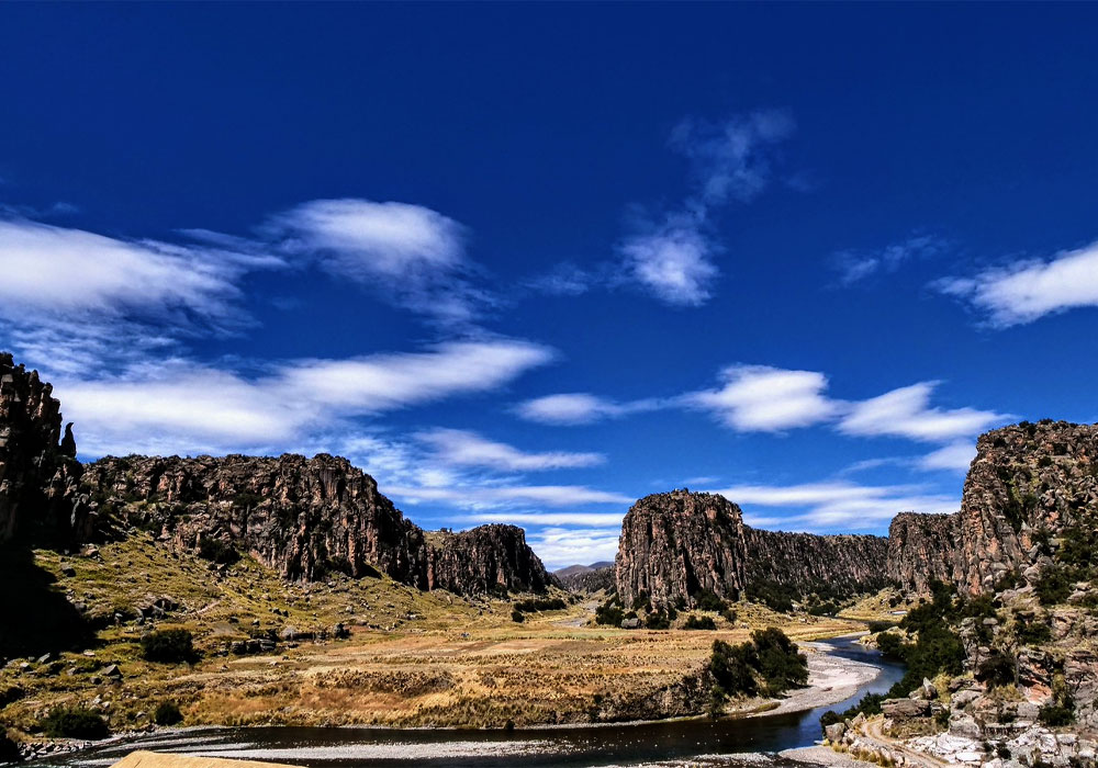 Tres Cañones de Suykutambo y Maukallaqta