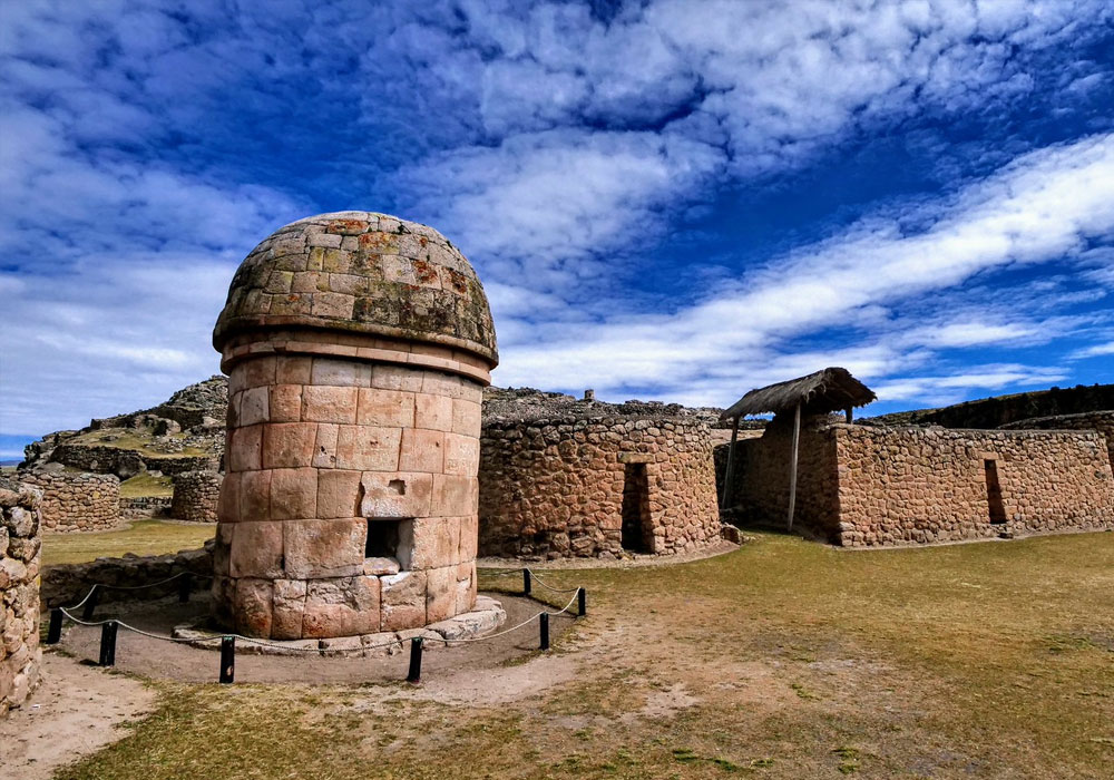 Tres Cañones de Suykutambo y Maukallaqta